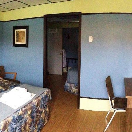 Motel Spring Chateau Richer Екстериор снимка